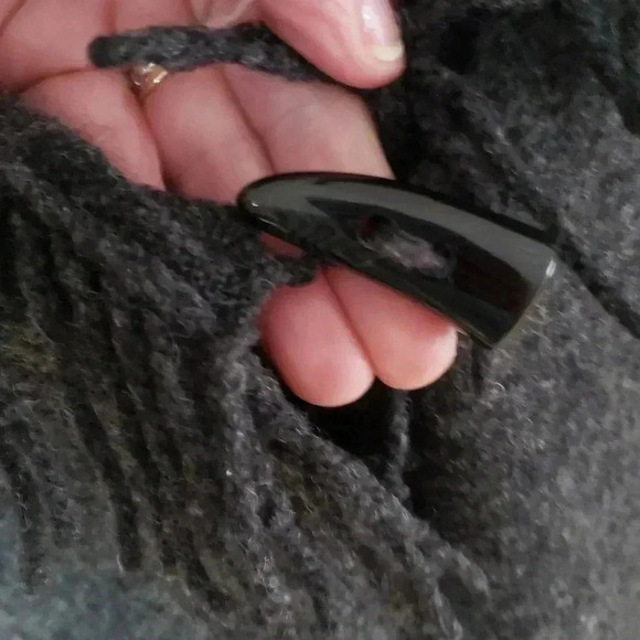 Long Gray Sweater Cardigan Open Front Fringed Lagen LOOK Size Medium - Picture 4 of 10